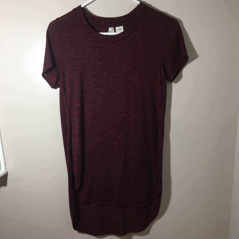 Maroon colored T-shirt. Lightly used.